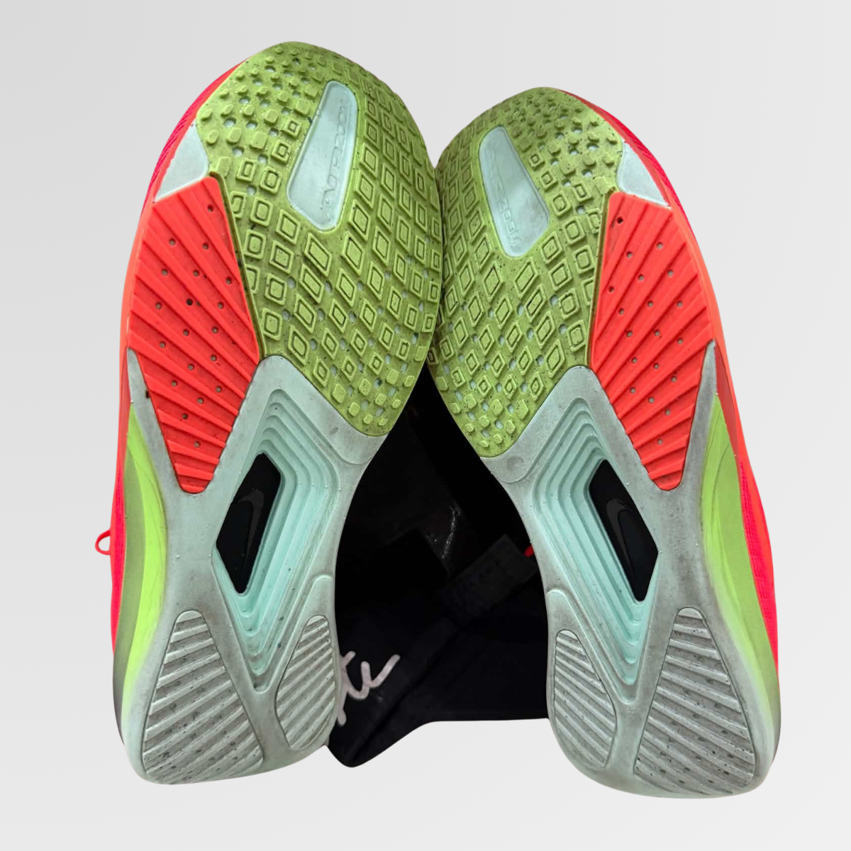 Nike Air Zoom Rival Fly 4 Road Racing Shoe - Slightly Used with box - Bright Crimson - US9 / UK8 / EU42.5 - Image 2